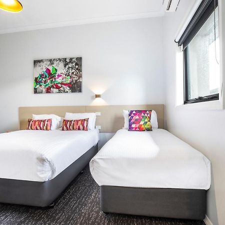 Nightcap At Ashley Hotel Braybrook Экстерьер фото
