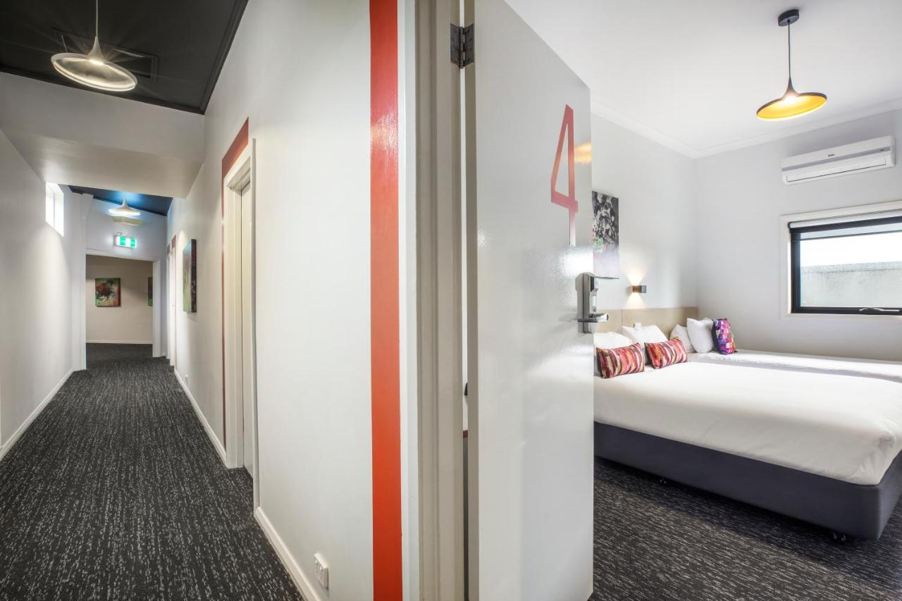 Nightcap At Ashley Hotel Braybrook Экстерьер фото