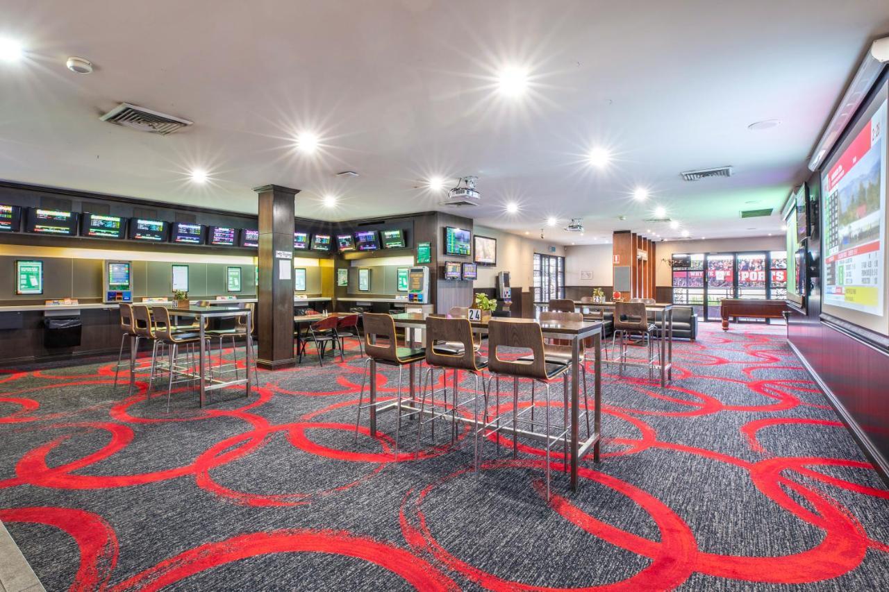 Nightcap At Ashley Hotel Braybrook Экстерьер фото